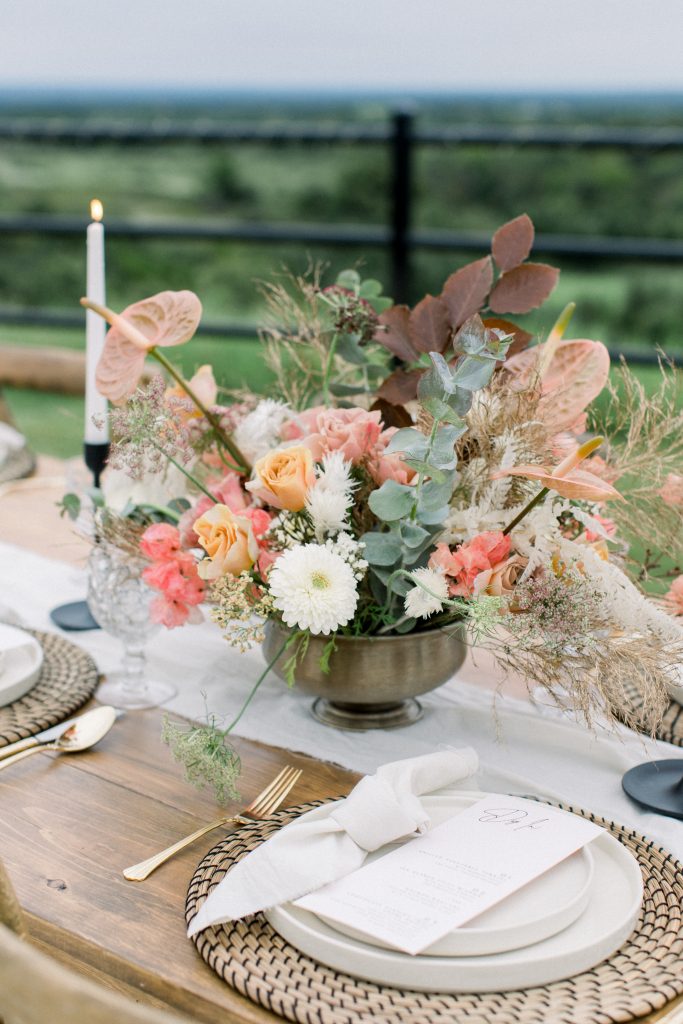 A Stunning Fall Inspired Editorial at Covered Bridge Venue - Shelby Alexis Photography