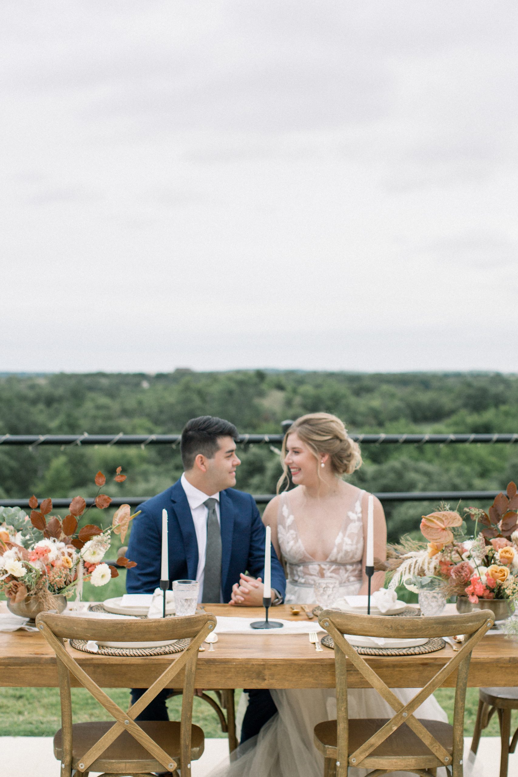 A Stunning Fall Inspired Editorial at Covered Bridge Venue - Shelby Alexis Photography