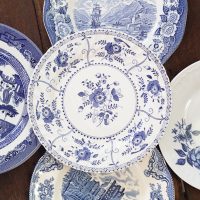 blue & white china dinner plates